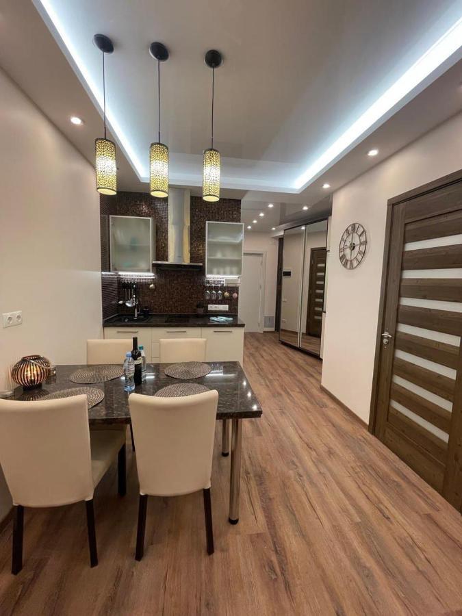 شقة Amber Delux Atrium-Neo, New غودوري المظهر الخارجي الصورة